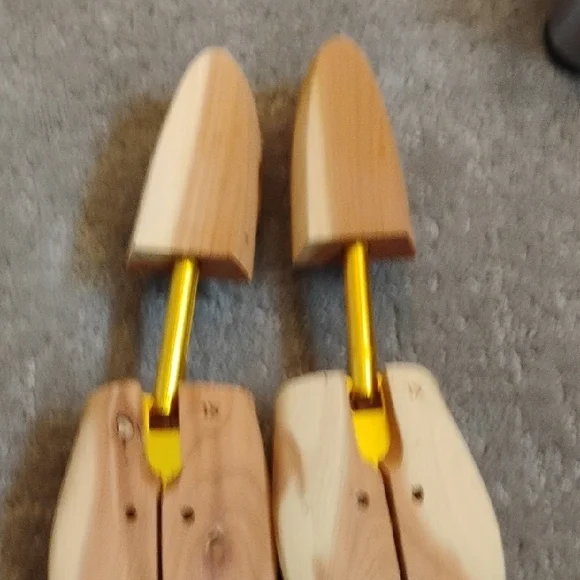 Houndsbay Cedar Wooden Shoe Trees with Gold Rods. Size XL MENS - Picture 7 of 7